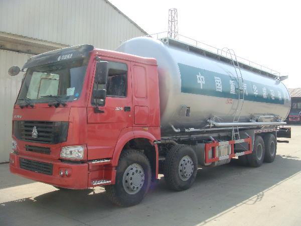 Sintruk Huawin 35 Cbm Bulk Cement Truck