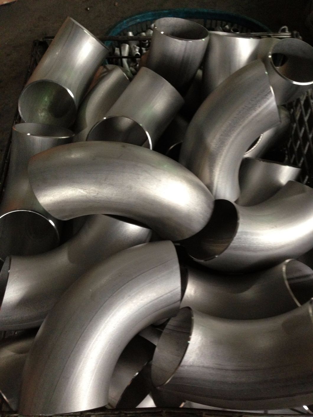 Stainless Steel Seamless 90 Degree Pipe Fittings Butt Welded Elbow