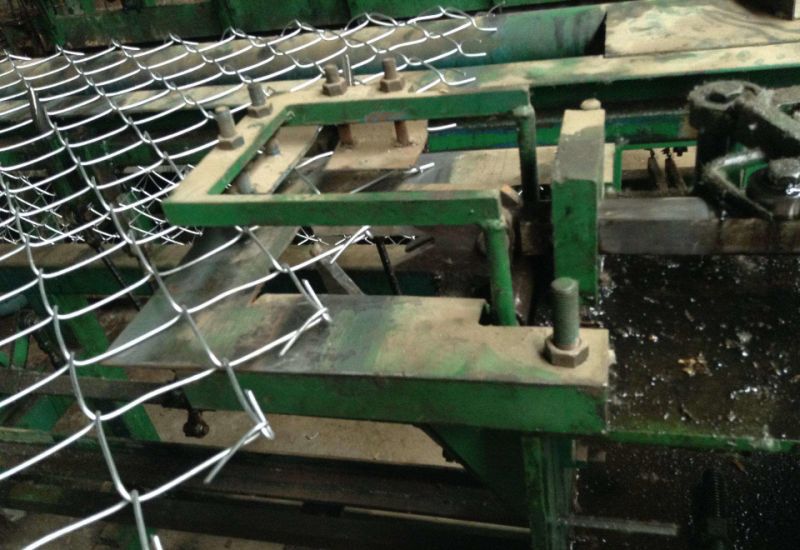 Automatic Diamond Wire Mesh Making Machinery/Chain Link Mesh Machine