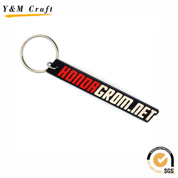 Letter Design Silicone Rubber Key Chain for Sale Ym1125