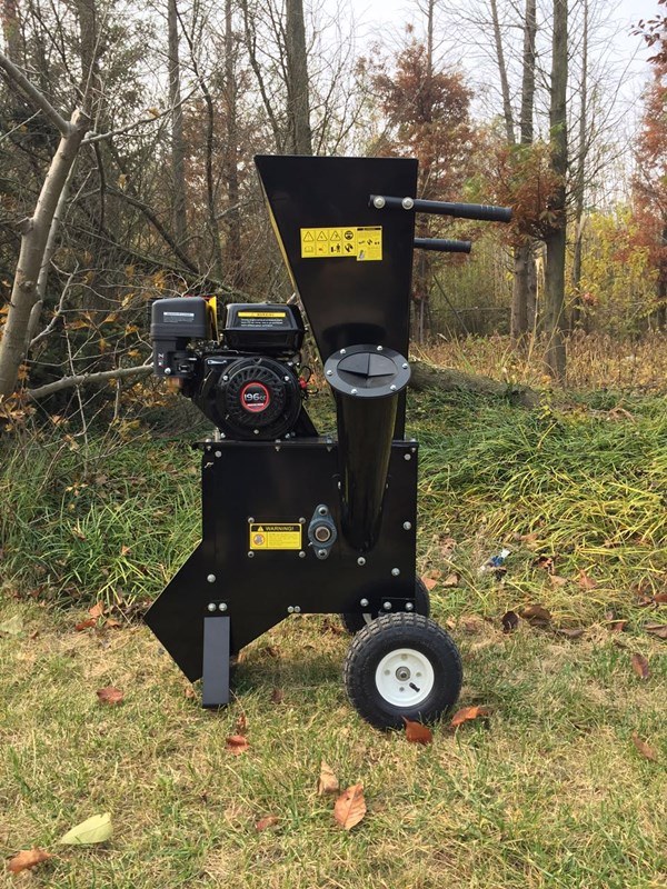 Professional Chipper Shredder Gas Powered 9 HP Home Use
