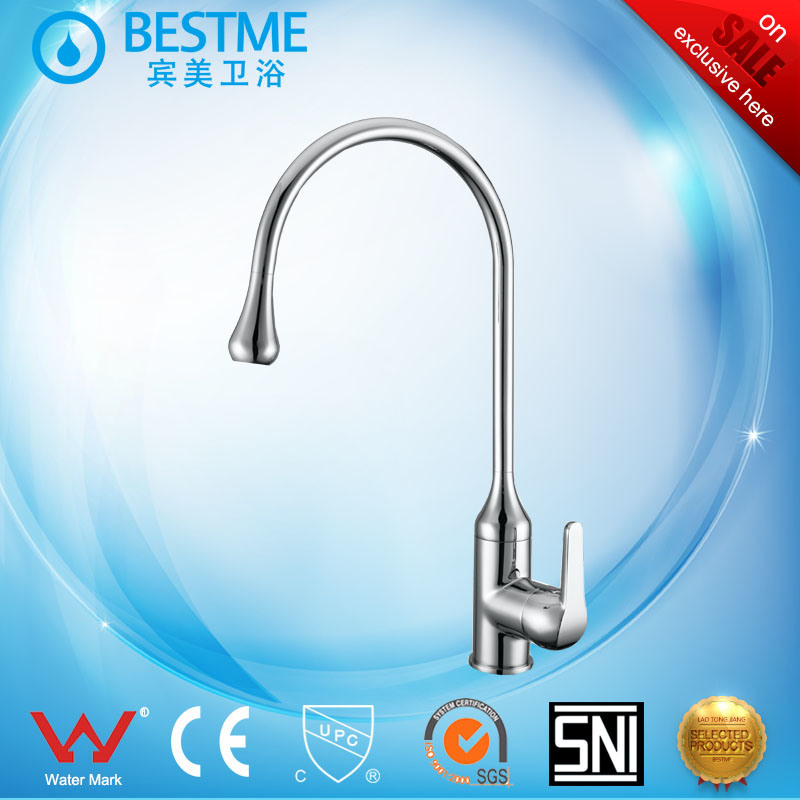 Specail Water Drop Shap Design Kitchen Faucet with Chrome Finish (BF-20216)