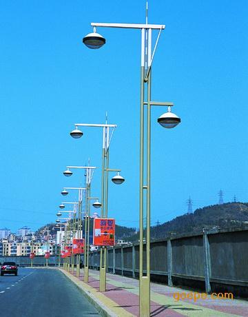 Galvanized Solar Street Light Pole for Highway