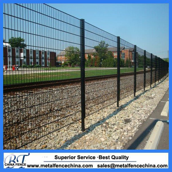 Powder Coated Metal Double Wire Mesh Fence