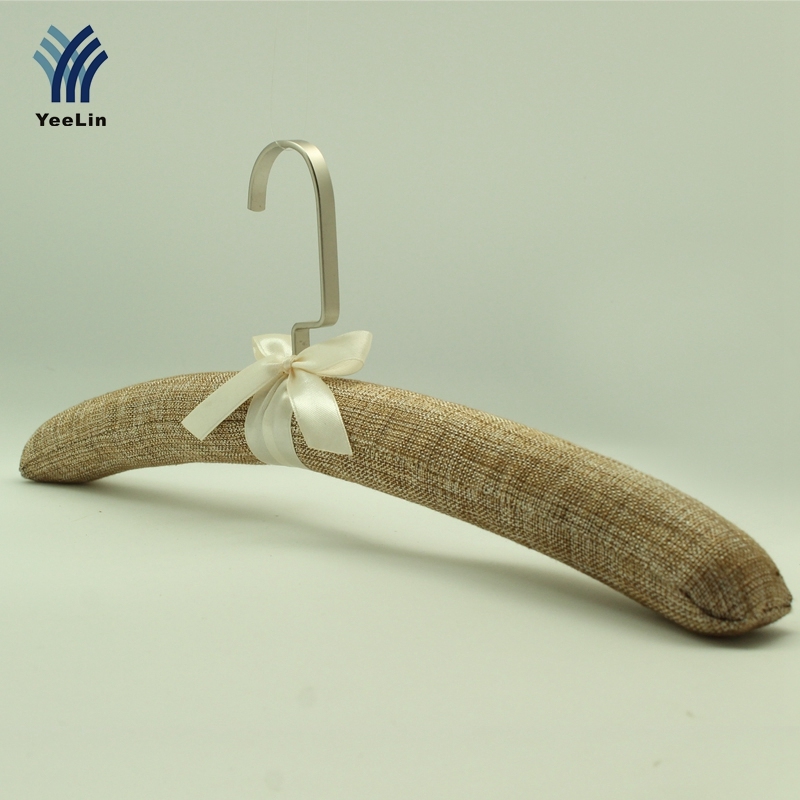 Padded Fabric Cotton Clothes Hanger (YLFBCV021-4B)