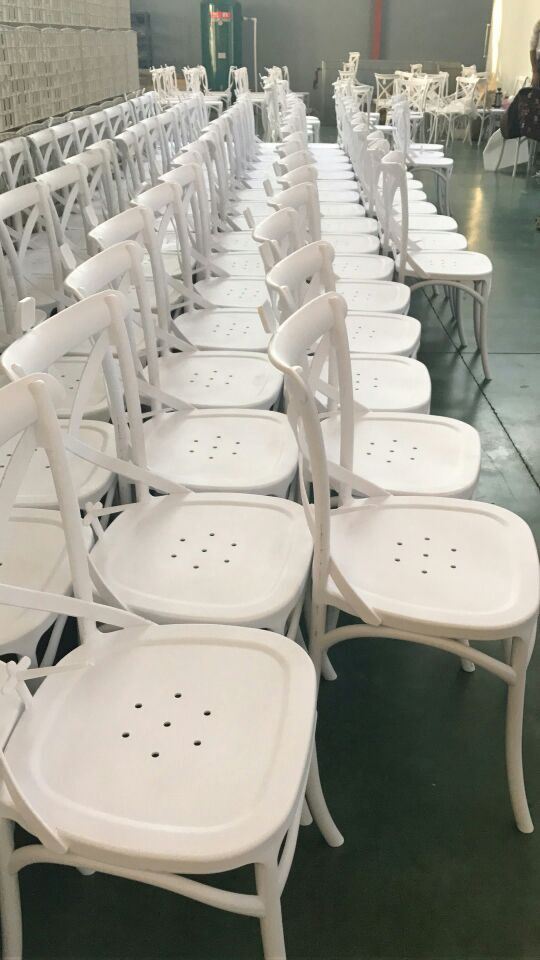 Wholesale Plastic Catering Use Cross Back White Garden Chair