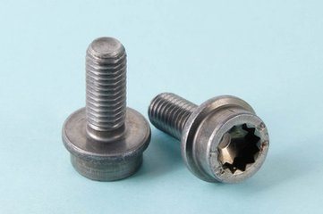 2016 Stainless Steel Non-Standard Screws