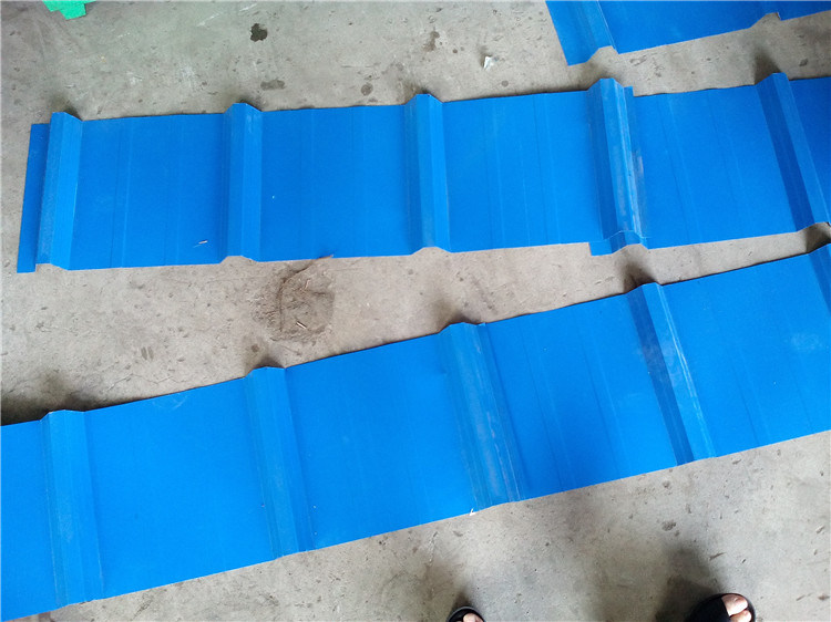 China Color Coated Roofing Sheet Steel Profile Roll Forming Machine