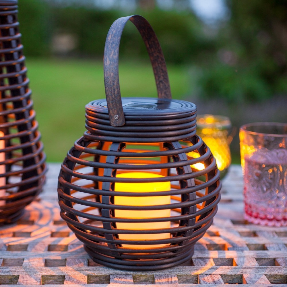 BSCI, Wca, Sqp, Wal-Mart Factory Certified, Garden Outdoor Hanging Solar Lights, Rattan Round Shape Lantern with LED Flameless Candles Lamp