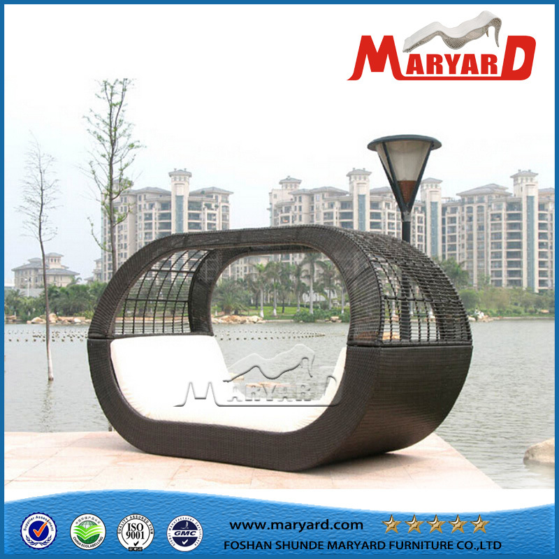 Garden Furniture Rattan Daybed Outdoor Furniture Sunbed on Sale Hotel Pool Furniture