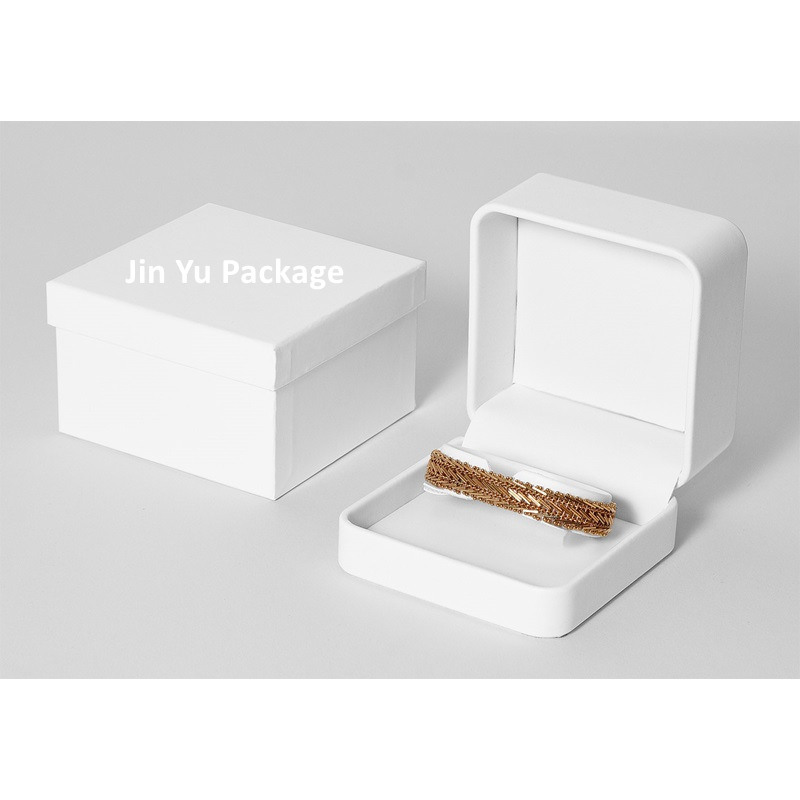 White Plastic Elegant Gift Jewelry Bracelet Packaging Boxes Factory