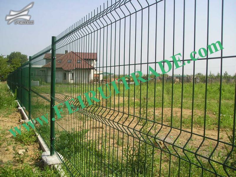 Galvanized and PVC Coated Welded Wire Mesh Fence