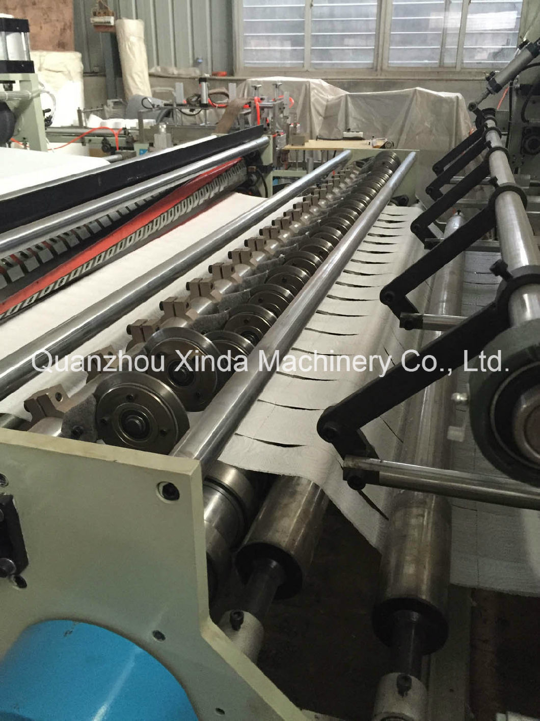 Full Automatic Small Bobbin Toilet Paper Maxi Rolls Making Machine