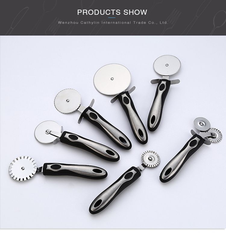 Professional Customized Logo Stainless Steel Round Pizza Cutter