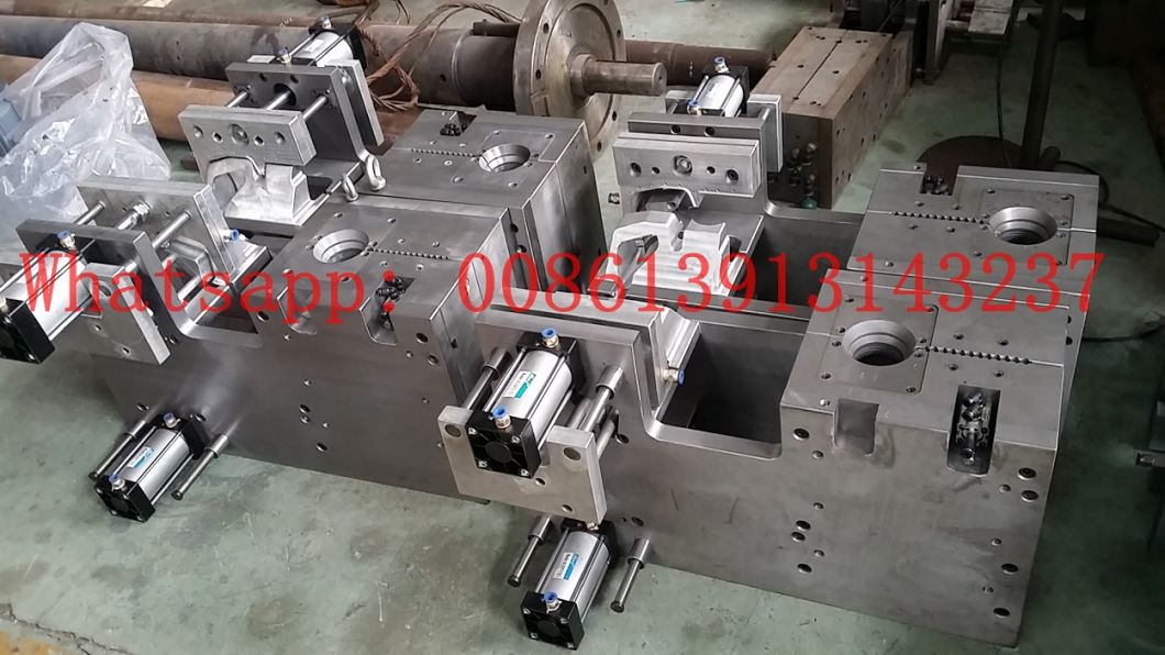 High Quality Extrusion Blowing Mould for Blow Molding Machine / Bottle Jerry Can Moulds