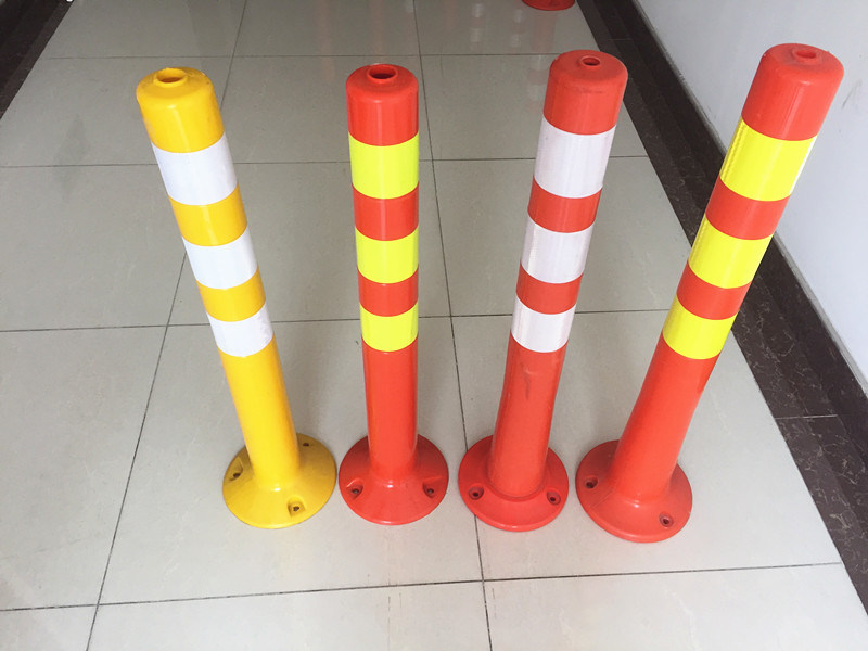 Road Safety Flexible Warning Sign 750mm Bollard Road Delineator Post