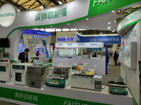 Flc-04t Benchtop High Speed Micro Hematocrit Centrifuge China Supplier