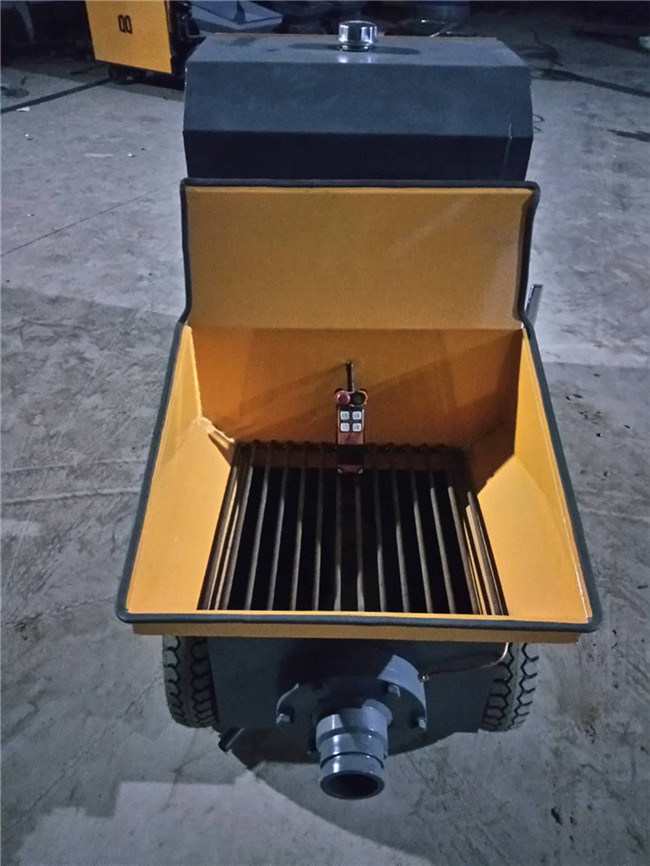 Construction Equipment Trailer Mini Portable Concrete Pump