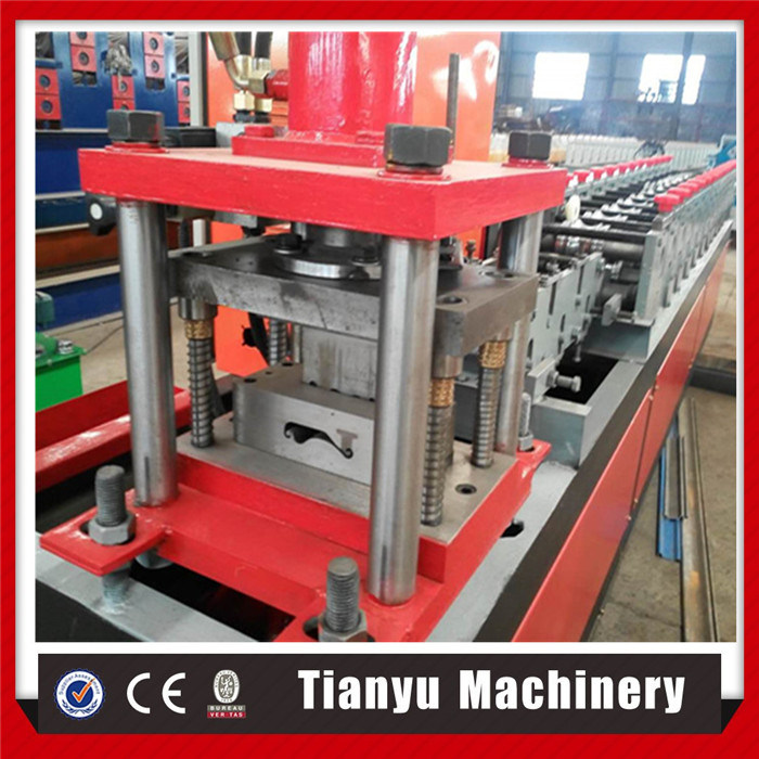 Rolling Shutter Door Slats Panel Roll Forming Machine Made in China