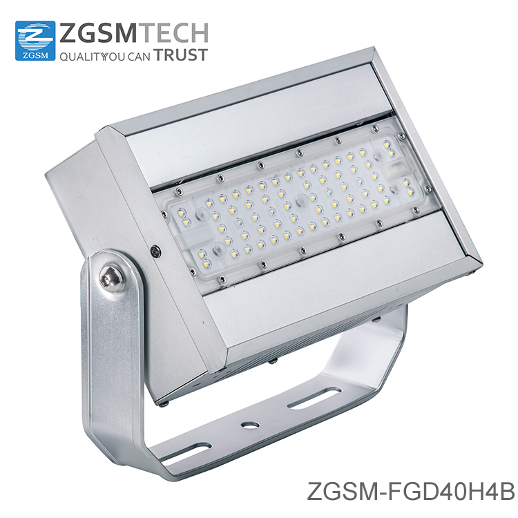 UL Dlc 40W to 1000W High Power LED Floodlight for Sport Field Lighting