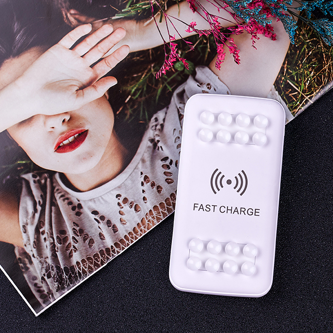 Hot Sale Wireless Charger Power Bank 8000mAh for Mobile Phone