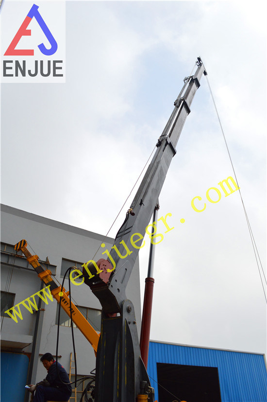 3t16t Hydraulic Telescopc Scalable and Kunckle Arm Deck Crane