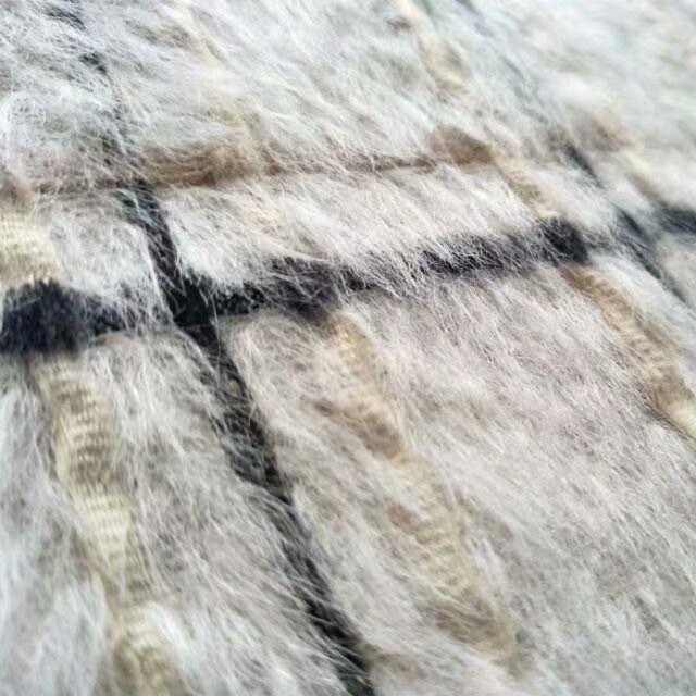 Fine Wool Checked Fabric with Alpaca for Winter Clothing Garment Fabric Textile Fabric