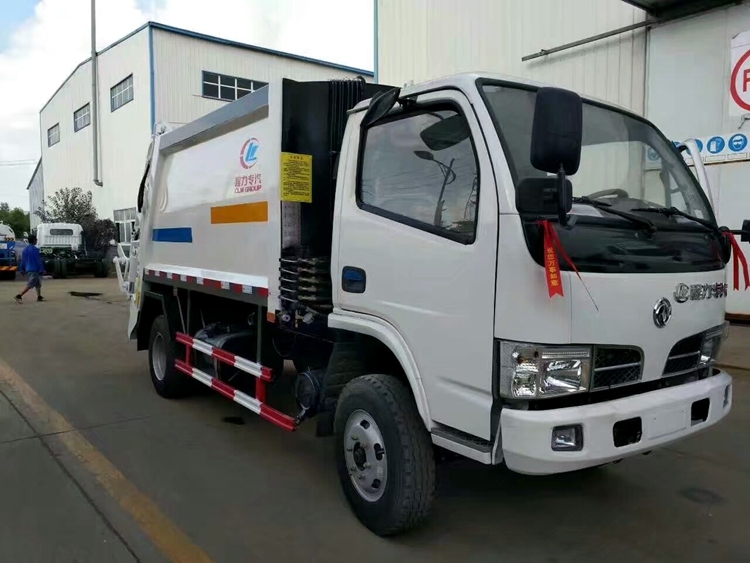 China Origin Compressed Rubbish Vehicle for Sale