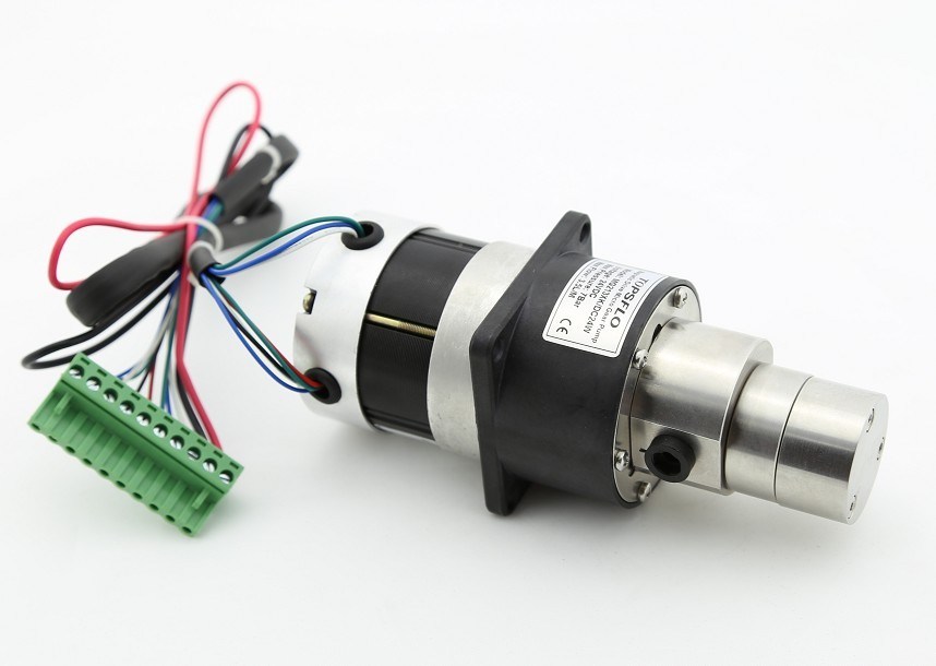 DC Mini Magnetic Drive Gear Pump (DC brushless motor, outside controller)