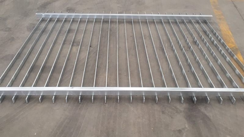 Hot Dipped Galvanised Plus Powder Coat Manufacturer's Standard Redfern Fence