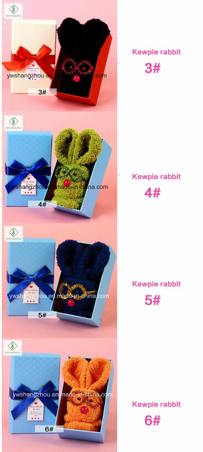 2017 New Design Socks Kewpie Rabbit Custom Children Gift Box