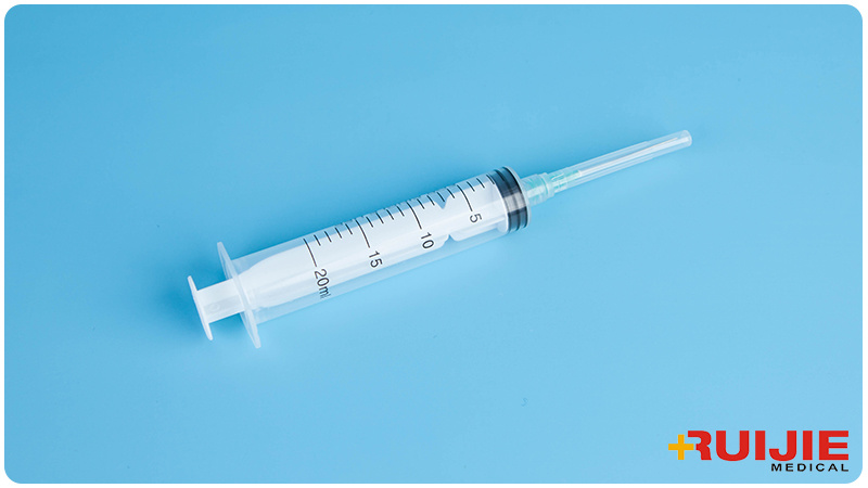 Chinese High Quality Disposable Medical Syringe with/Without Needle