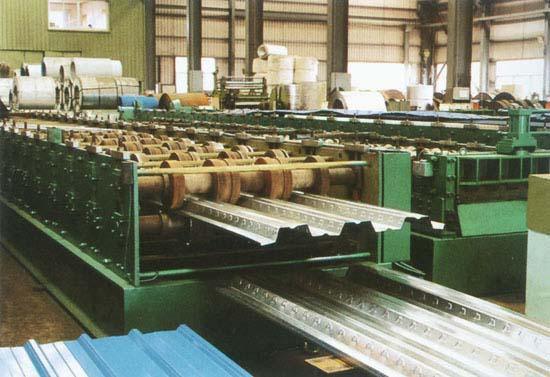 Sheet Metal Forming Corrugated Aluminum Roof Panel Roll Forming Machine