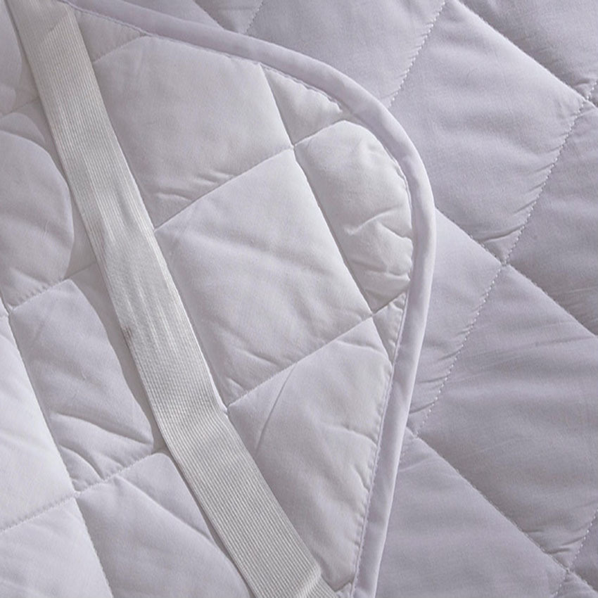 Hot Sale Waterproof Fiber Polyester Mattress Topper