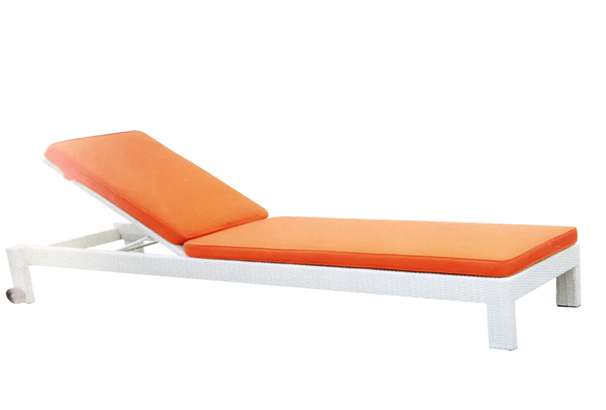 Recline Beach Lunger Outdoor Textilene Chaise Lounger with Wheels (TG-1097)