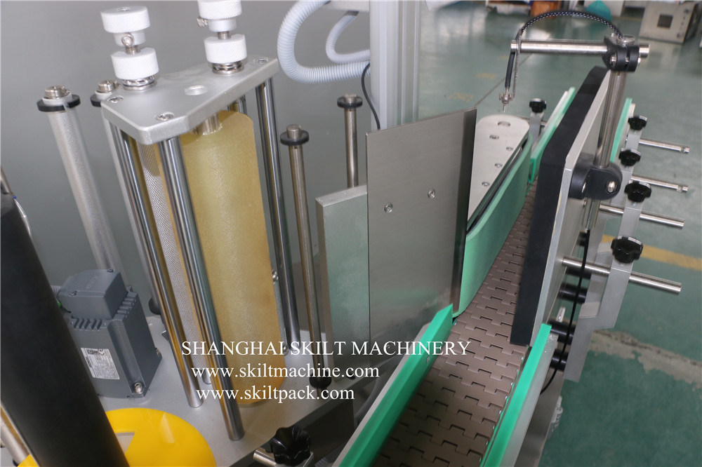 Automatic Skin Care Bottle Single Side Labeling Machine