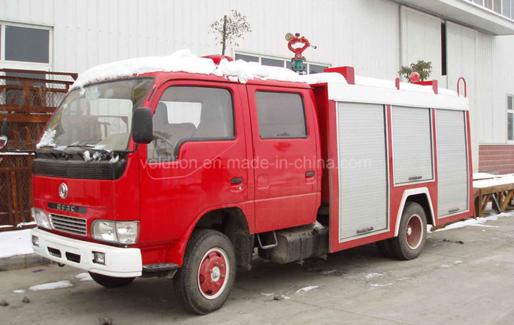 China Brand Dongfeng Mini 2, 000 Liter Water Tank Fire Fighting Truck, Right Hand Drive, Euro 3 Emission Standard