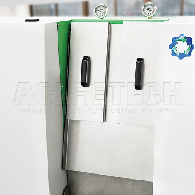 Shredding and Pelletizing System for Plastic Bottles