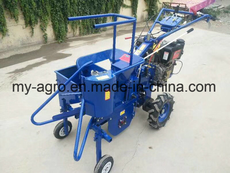 Single Row Small Maize Picker Corn Harvesting Machine Maize Harvester