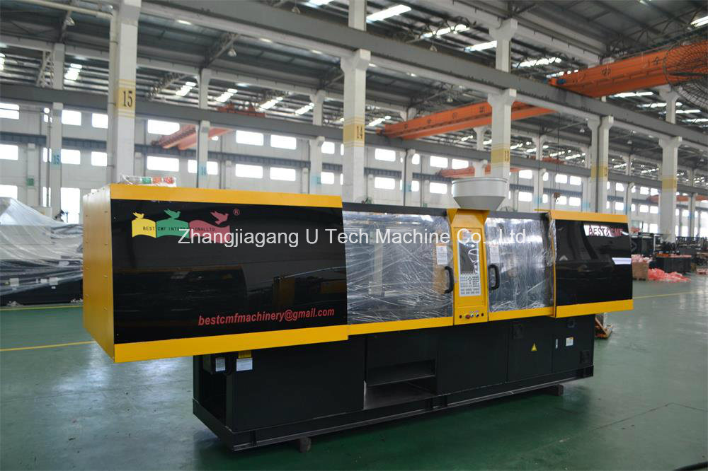 Pet Preform Making Machine/Plastic Injection Moulding Machine with Ce