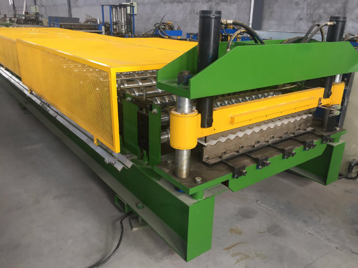 Low Price Corrugated Roof Sheet Making Machine for Sale