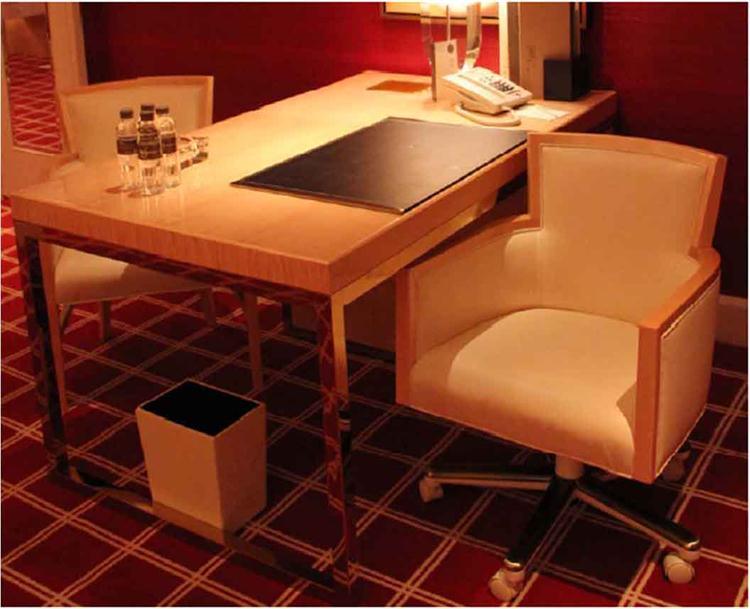 Simple Modern Executive Office Furniture Desk