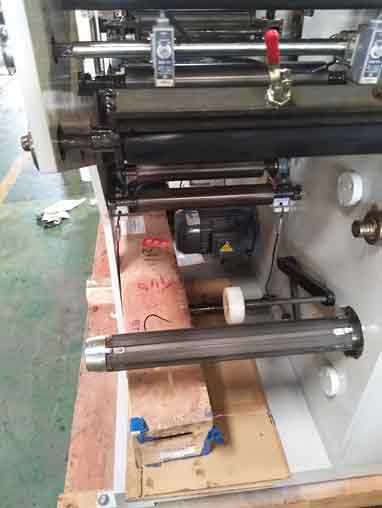 Machine de découpe rotative d'étiquettes Label rotary die cutting machine