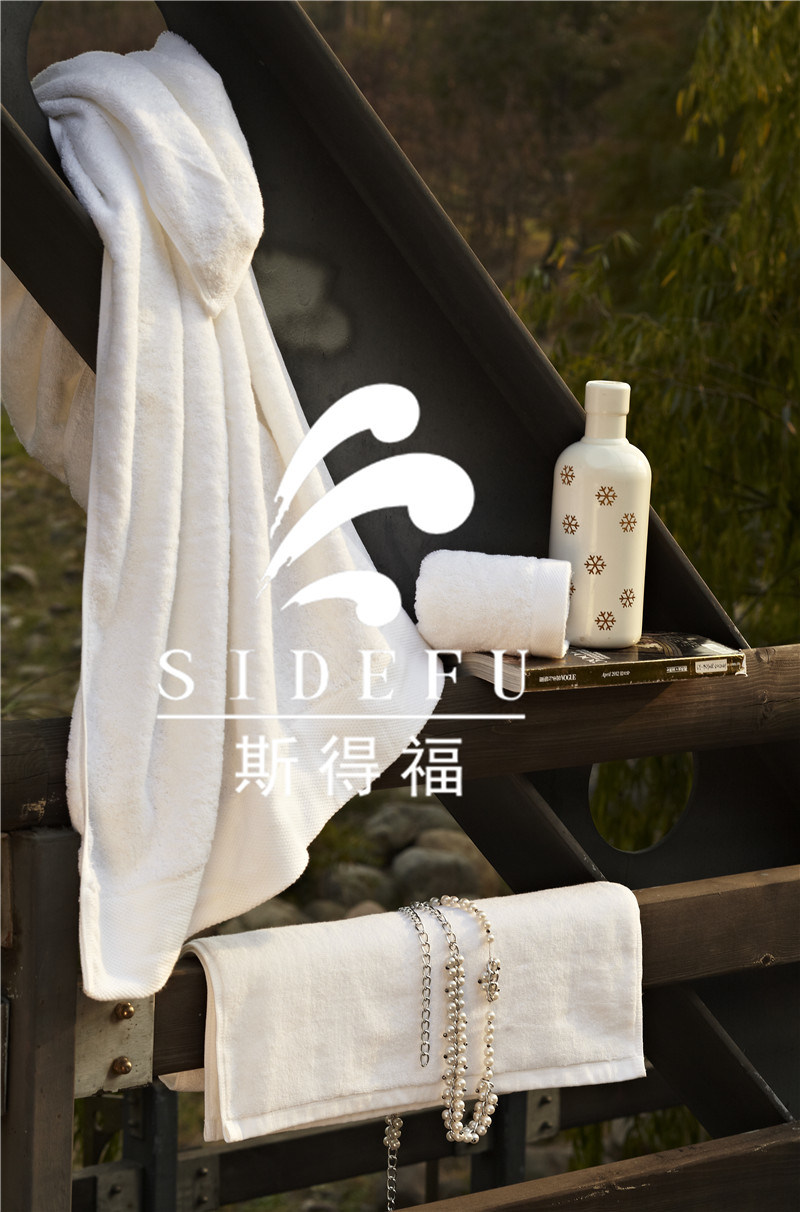 100% Cotton Luxury Hotel Towel, Wide Dobby Border Bath Towel, Hand Towel, Face Towel and Bath Mat Sets