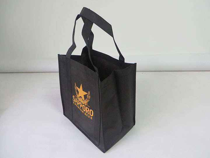 Customized Design Non-Woven Fabric Black Tote Foldable Shopping Bag