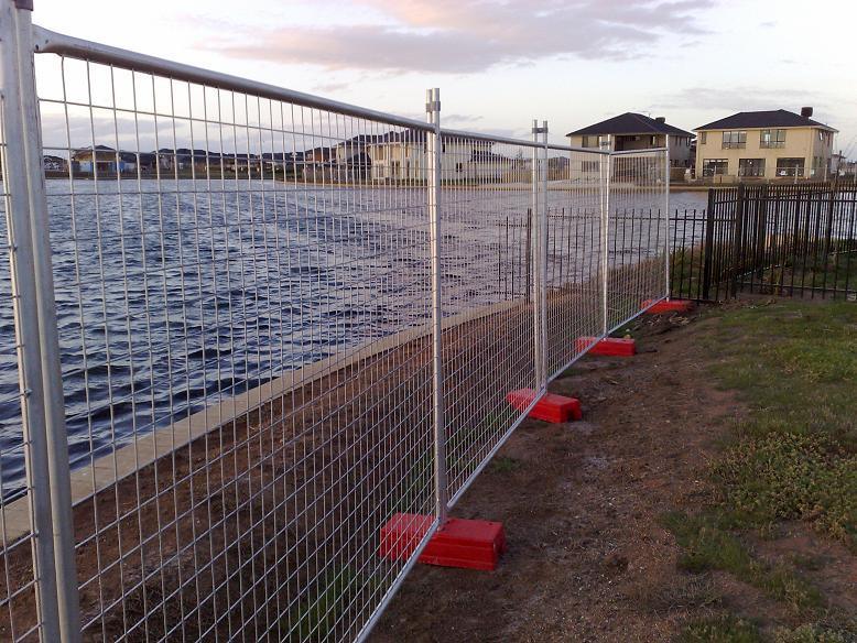 ASTM4687-2007 Hot DIP Galvanized 2.1X2.4m Temporary Fencing for Australia