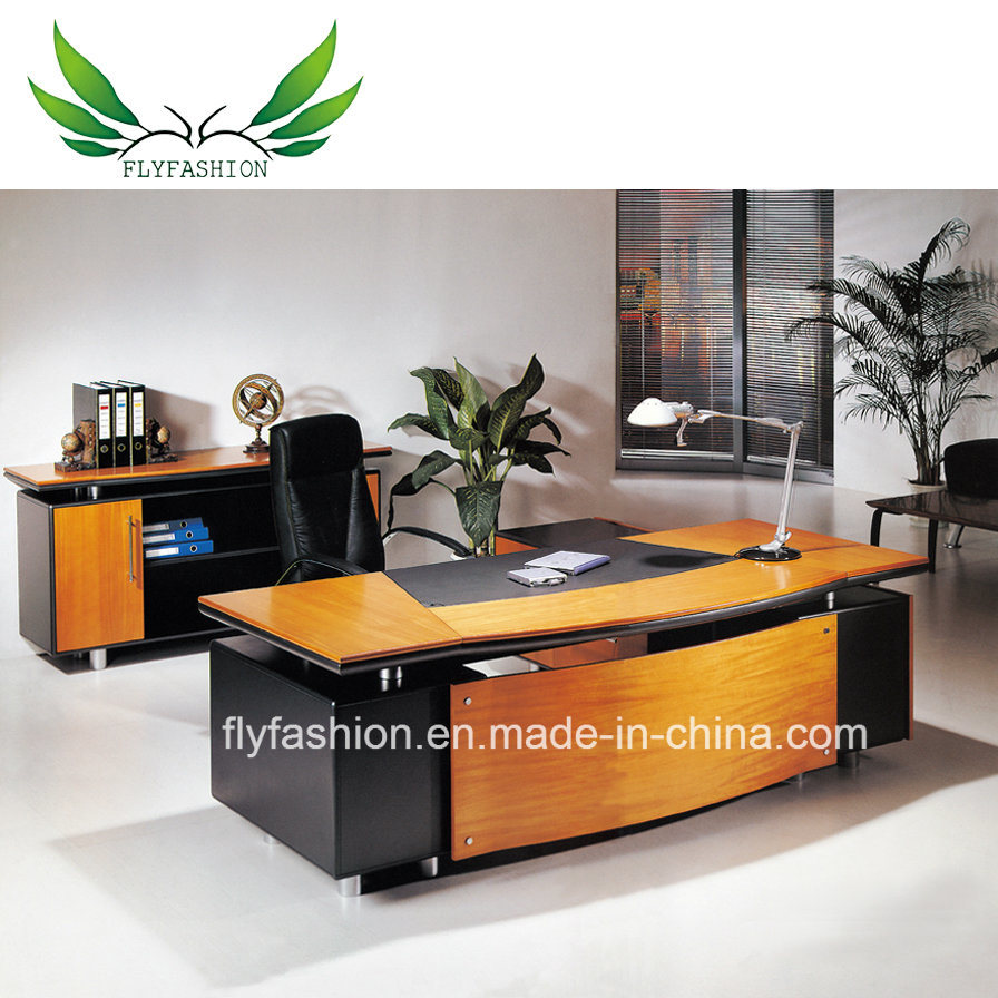 Elegent Wooden Office Furniture, Modern Design Executive Desk for Boss and Manager (ET-14)