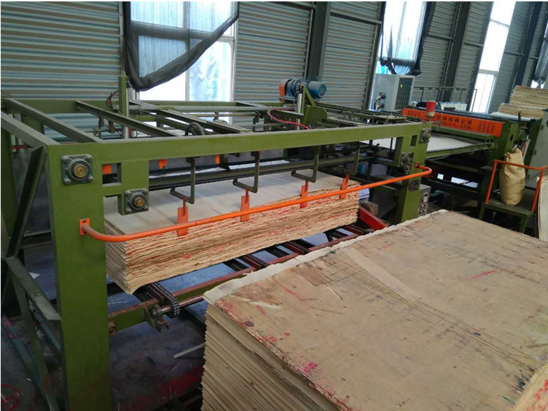 Manufacturer of Plywood Making Machine Woodworking Tool