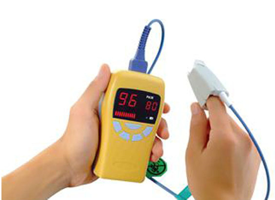 FM-6520 Medical Equipment Manufacturer Handheld Pulse Oximeter