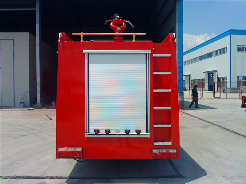 2000L 3000L 4000L New Water Foam Fire Fighting Engine Truck